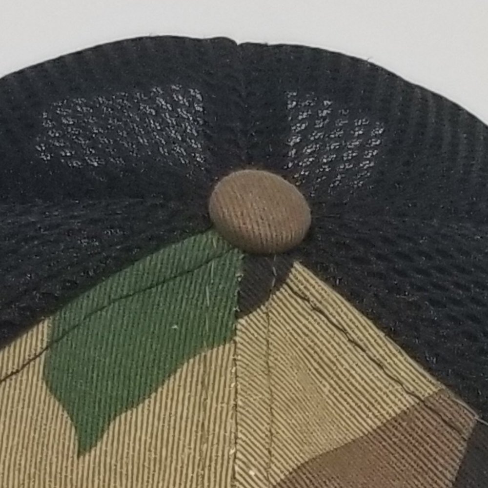 WayCaps - Camo USA Flag Mesh Adjustable Cap - Picture 9 of 13